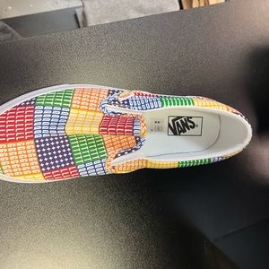 Low top slip on pride vans